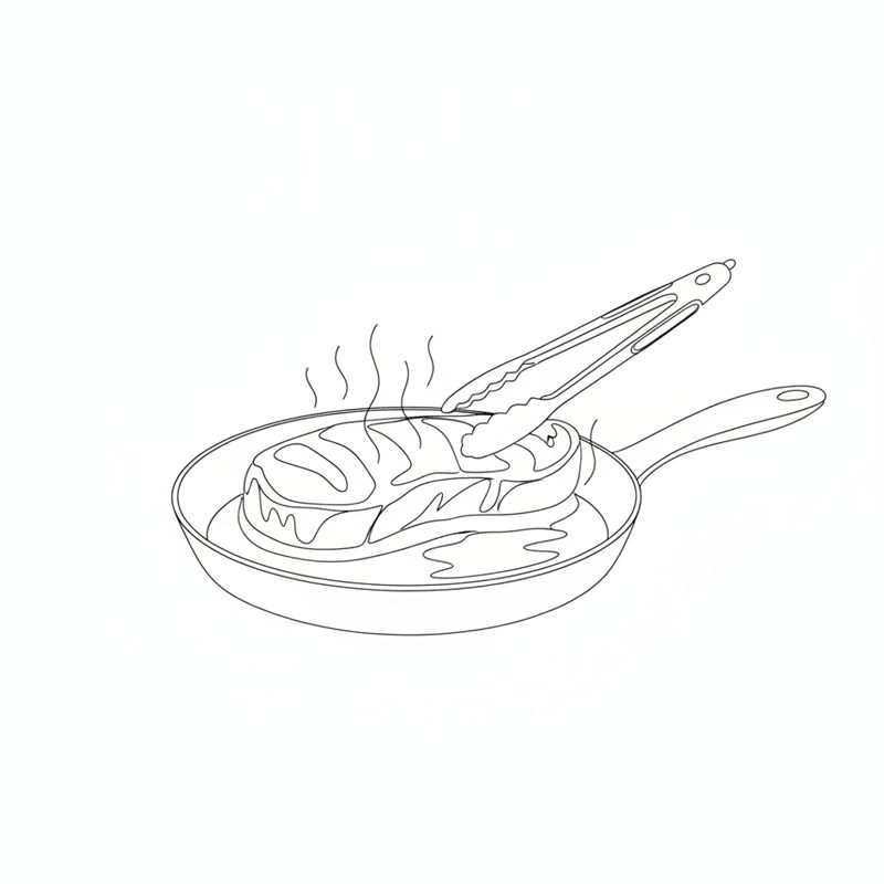 En köttbit bryns i en stekpanna och vänds med en kökstång; ångslingor stiger upp över pannan.